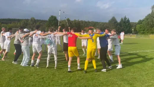 Trzy punkty zostają w Małogoszczu!🔥🔥 Derby powiatu są nasze
