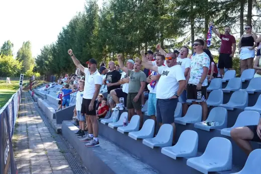Galeria zdjęć z dzisiejszego meczu 📸 Dziękujemy kibicom za liczne przybycie i wsparcie naszej drużyny