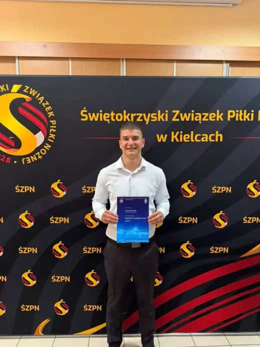 Szymon Borowski, który jeszcze w poprzednim sezonie był zawodnikiem pierwszego zespołu, a